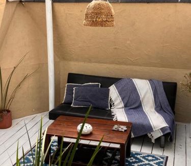 Sauce de Portezuelo Hotel | DomosdeMar a 100 mts del mar