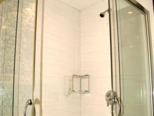Huaihai Road Commercial Area Hotel | Donghu Collection Hotel