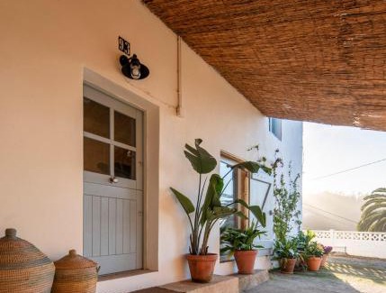 Ferrol House | Doni Beach House