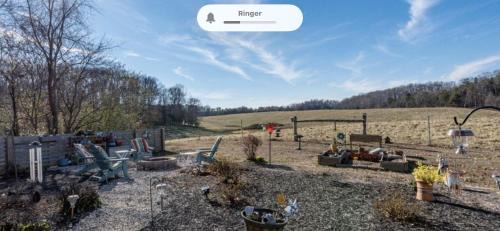 Loudon House | Donna’s Sunset Meadow