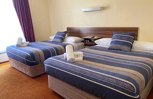 Donnybrook Hotel | Donnybrook Motel