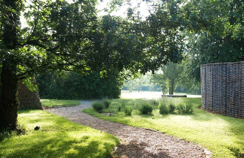 Sudbury Cottage | Dons Barn - A romantic holiday cottage with beautiful, beamed interiors. Wow.