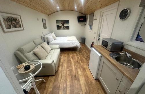 Tempo Cabin | Doon Shepherds Hut