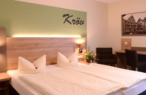 Cochem House | Doppelzimmer Dusche/wc - Hotel Weinhaus Gräfen