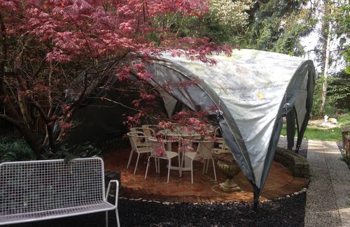 Kaarst Apartment | Dormitorium 1, near Dusseldorf, Mönchengladbach, Krefeld, Neuss, no party house