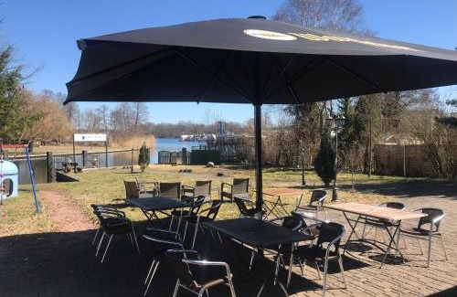 Fangschleuse House | Dos Gauchos