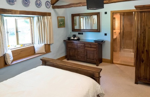 Whitbeck House | Double Deluxe Room with Garden @ Wayside