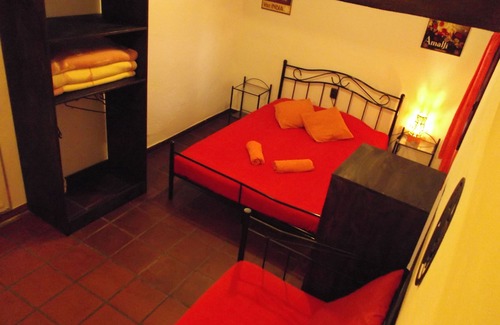 Quentar House | Double Ensuite Room in a Cosy Guesthouse in a Small Village
