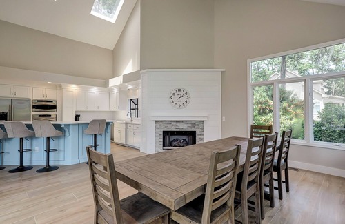 Sea Pines House | Double Master Suite Luxury 4 BR Sea Pines Home, Bikes & Beach Gear included