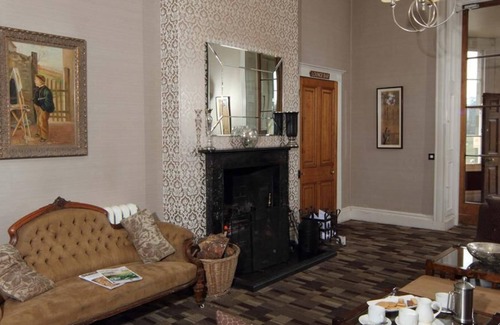 Longford House | Double or Twin-Premium-Ensuite with Bath-Park view-Room 6