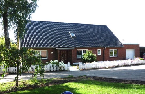 Soerup Apartment | Double room - Lorenzen: Vacation apartment and double room near the south lake