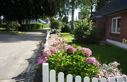 Soerup Apartment | Double room - Lorenzen: Vacation apartment and double room near the south lake