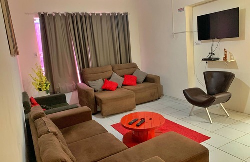 Aldeota House | Double room with private bathroom, Wi-Fi, air conditioning and TV.