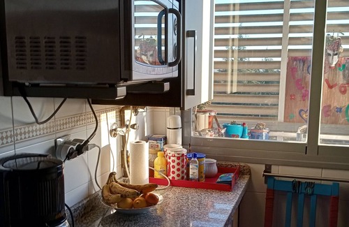 Parque Alcosa Bed & Breakfast | Double room with private bathroom. Palacios de Congresos-Airport of Seville.