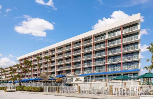 North Redington Beach Resort | DoubleTree Beach Resort by Hilton Tampa Bay – North Redington Beach