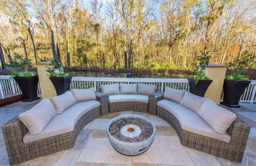 North Charleston Hotel | DoubleTree by Hilton North Charleston - Convention Center