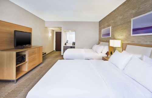 Historic Rapid City Hotel | DoubleTree by Hilton Rapid City Downtown Convention Center