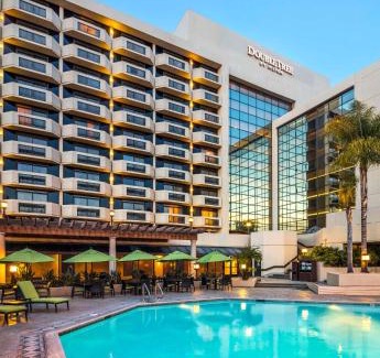 San Jose Hotel | DoubleTree by Hilton San Jose