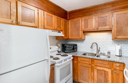 Pensacola Condo | Down on the Bayou #7