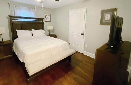 Durham House | Down on The Hudson