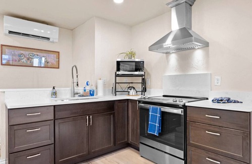 Kalispell House | Downtown* 30 min. to Skiing* Walk to Dining, Shopping, Parks, Museums, and more!