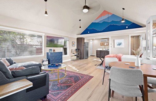 Kalispell House | Downtown* 30 min. to Skiing* Walk to Dining, Shopping, Parks, Museums, and more!