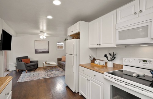 Garden District House | Downtown CDA Tiny House-Walk to the Lake