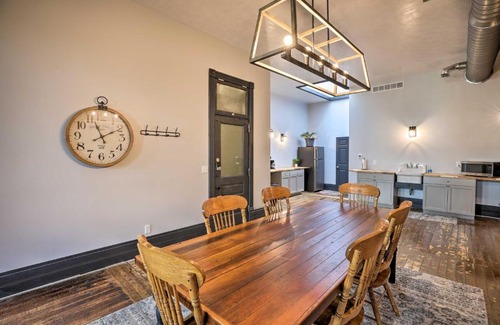 Cherokee Apartment | Downtown Cherokee Iowa Vacation Rental