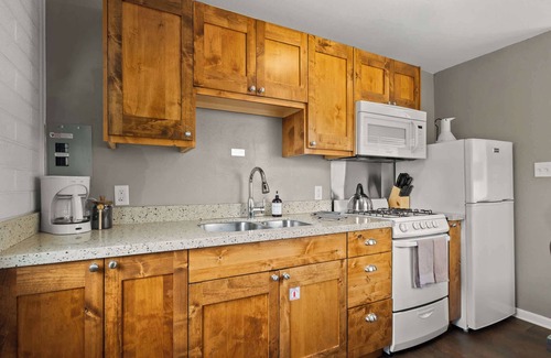 Moab Condo | Downtown Cozy Home Base - Purple Sage 7