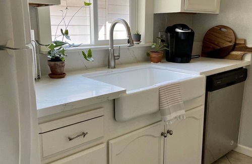 Oakdale House | Downtown Eclectic Bungalow