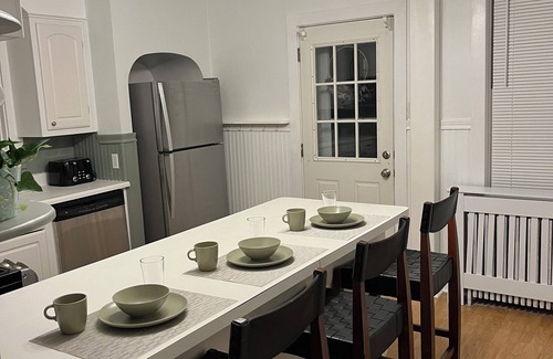 Hershey House | Downtown Hershey! Just a short walk to Hershey Park and all local attractions!