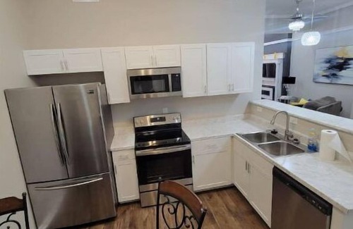 New Pathways House | Downtown Memphis The C'Chateau at Beale #2