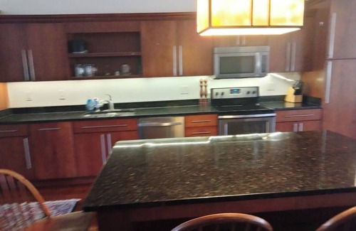 New Haven Apartment | Downtown New Haven Studio - 2nd floor 1500 sq. ft