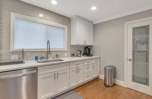 Northside House | Downtown SJ l Silicon Valley l 3 Bedroom Home