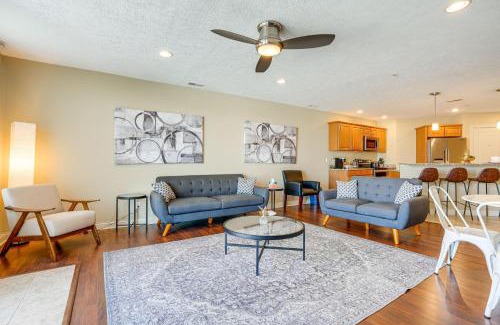 Saint Joseph Apartment | Downtown St Joseph Condo with Balcony and Harbor View