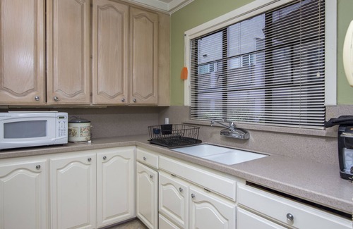 Walnut Creek House | Downtown Walnut Creek Executive Retreat