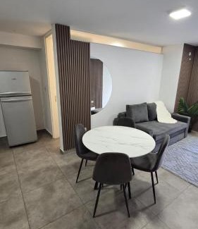 General San Martin Apartment | Dpto en NVA CBA con PILETA y QUINCHO