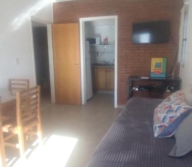 Bahia Blanca Apartment | Dpto Zapiola - 2 Ambientes 3er piso por escalera