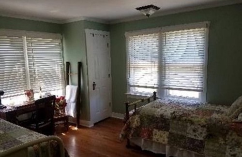 Antioch Bed & Breakfast | Dragonfly Bed and Breakfast