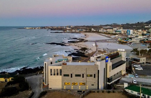 Aewol House | Drama 2015