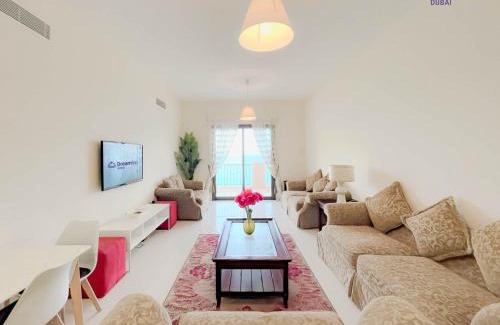 Al Kubus Apartment | Dream Inn Apartments - Luxury 2 BR Mina Al Fajer - Harbor View - Al Fujairah