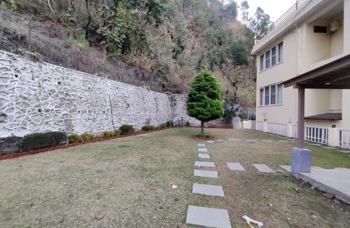 Bhimtal Hotel | DreamCatcher By Samyati Hotels and Resorts