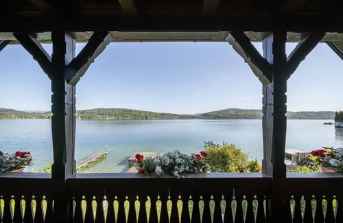 Maria Woerth House | Dreamlike lake house directly at the Wörthersee