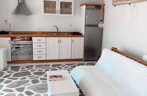 Ano Mera Villa | Dreamy Boho 5bed with Pool and Ocean View