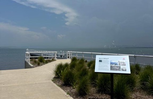 Lake Heights House | Dreamy Lake Retreat & Sunsets