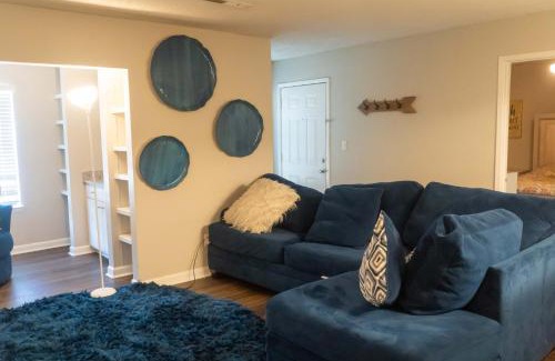 Sherwood Park Apartment | Dreamy Stay near Bridgestreet