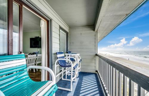 North Myrtle Beach House | Drifty Daze Oceanfront Suite w Pool
