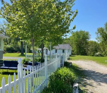 Geneva-on-the-Lake House | Drop Anchor Cottages and Lake House