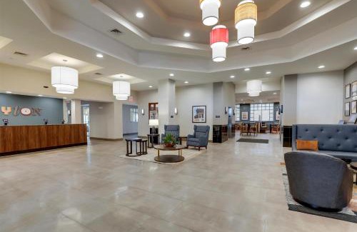 Dayton Hotel | Drury Inn & Suites Dayton North