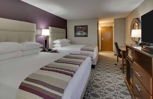Poplar Bluff Hotel | Drury Inn & Suites Poplar Bluff